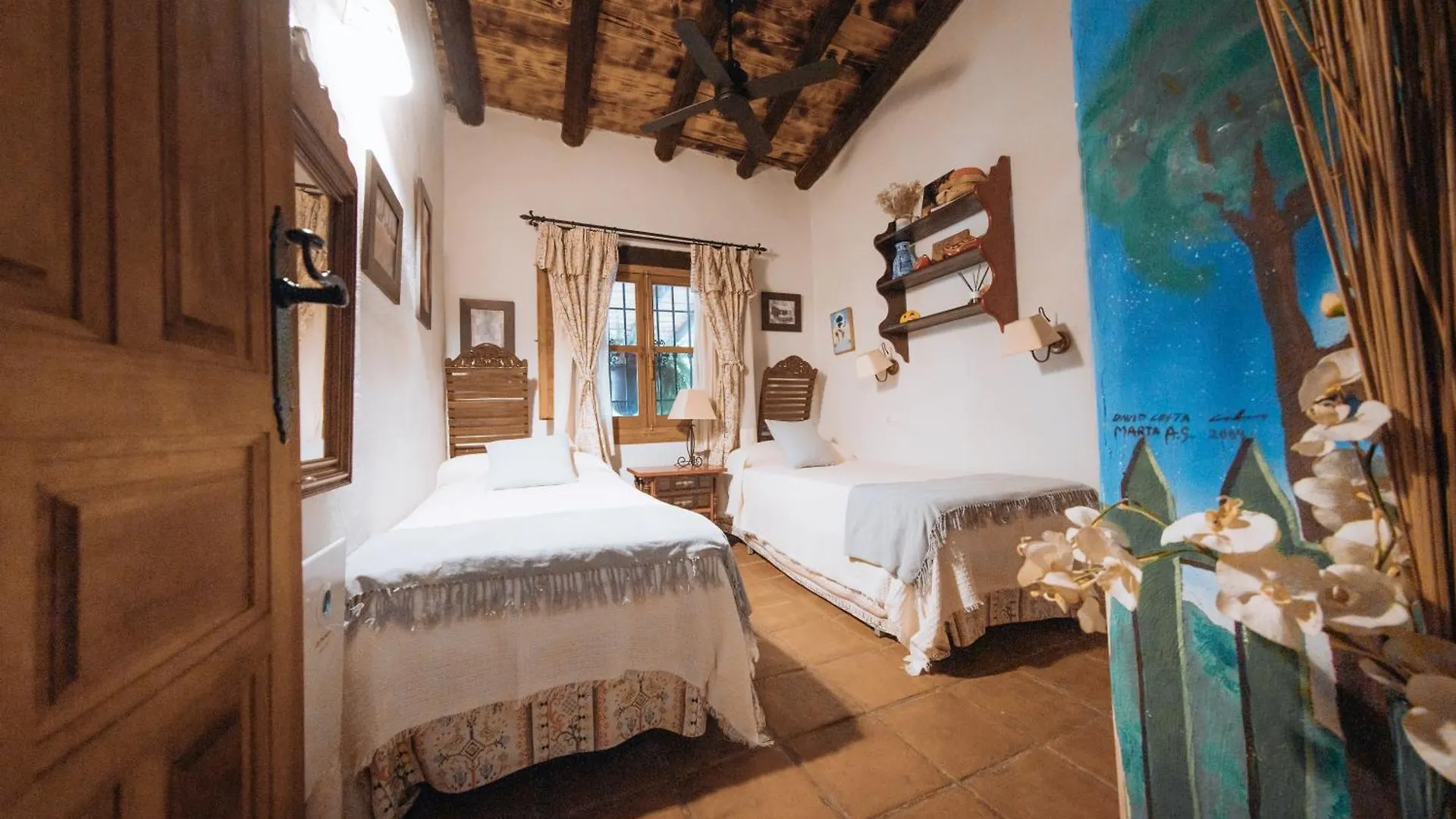 Сasa de vacaciones LA CUADRA, Finca privada a los pies de Sierra Nevada, a 10 minutos del centro, Jardín, Barbacoa La Zubia