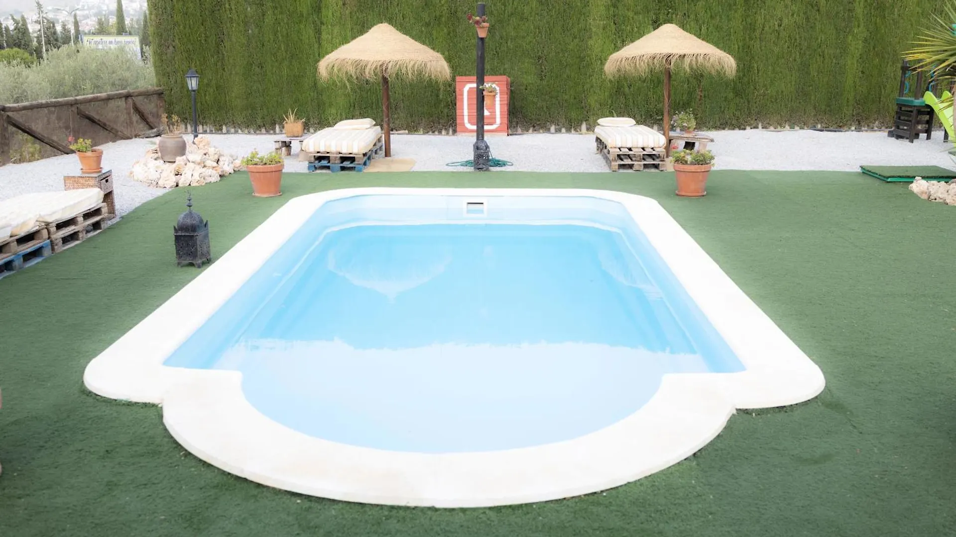Сasa de vacaciones LA CUADRA, Finca privada a los pies de Sierra Nevada, a 10 minutos del centro, Jardín, Barbacoa La Zubia