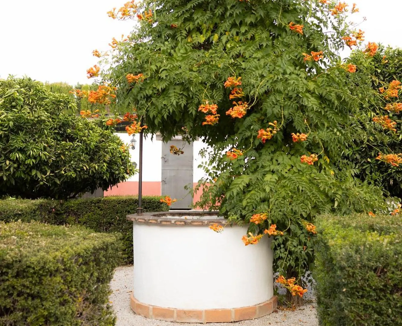 Сasa de vacaciones LA CUADRA, Finca privada a los pies de Sierra Nevada, a 10 minutos del centro, Jardín, Barbacoa La Zubia