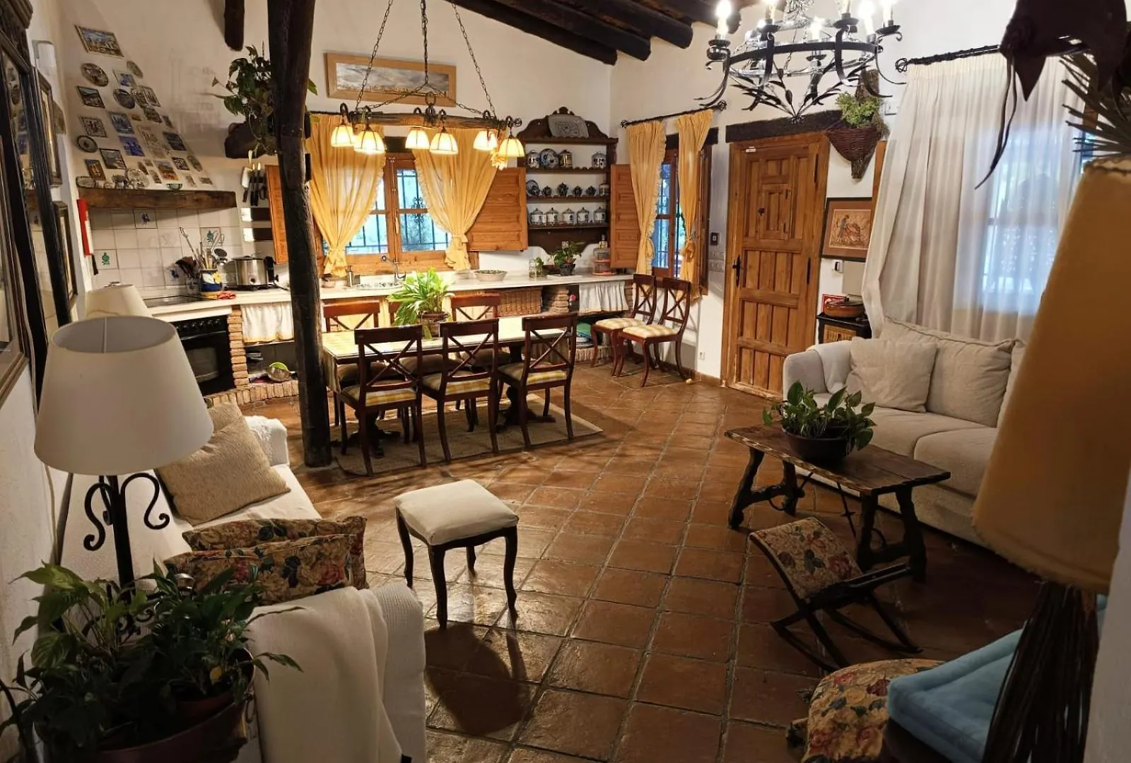La Cuadra, Finca A Los Pies De Sierra Nevada, A 10 Minutos Del Centro, Piscina, Jardin, Barbacoa La Zubia  La Zubia (Granada)